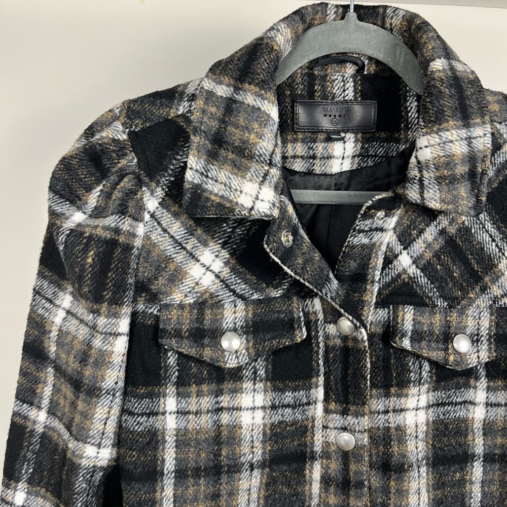 BLANK NYC Cropped Shacket - Picture 6 of 12
